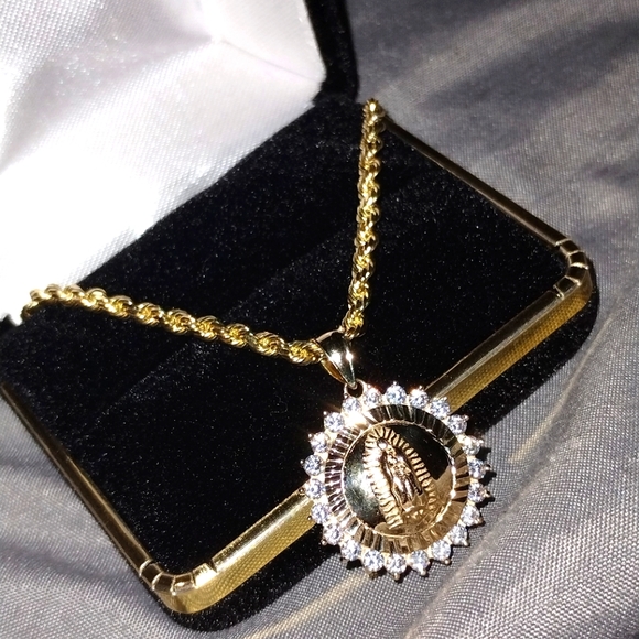14 karat solid gold rope chain